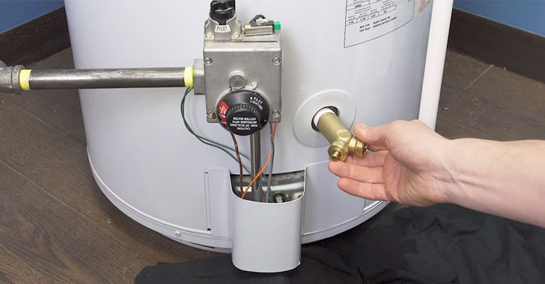 How To Fix A Water Heater Drain Valve That's Stuck? [Quick DIY Fix]