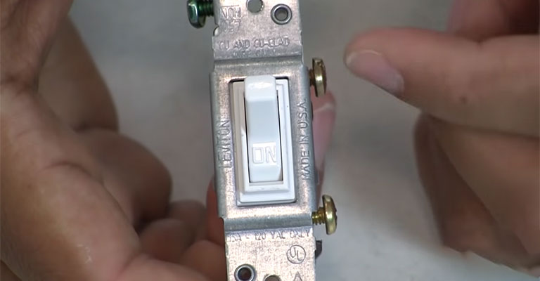 What Is A Single-Pole Light Switch