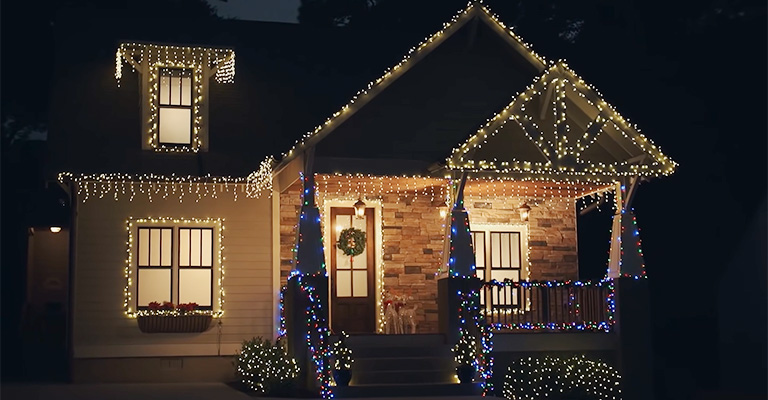 Tips for Holiday Home Decorating On Stucco