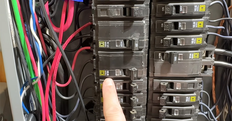 Can A Circuit Breaker Fail Without Tripping