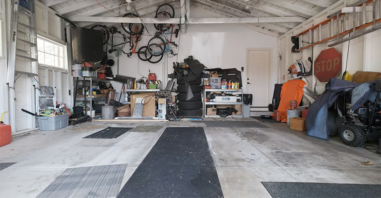How Much Does It Cost to Clean Out a Garage