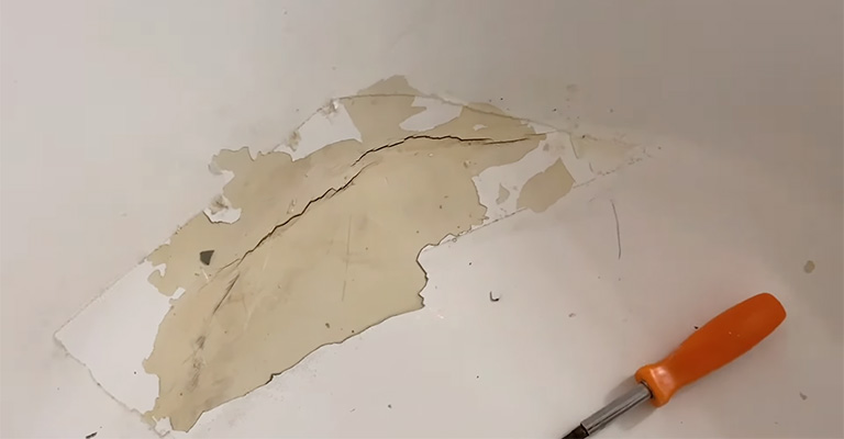 How To Fix A Crack In A Fiberglass Tub