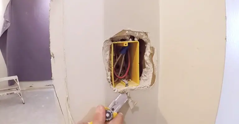 How To Fix An Outlet Hole Cut Too Big