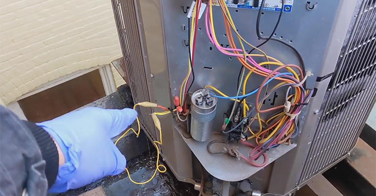What Causes A Heat Pump To Freeze Up