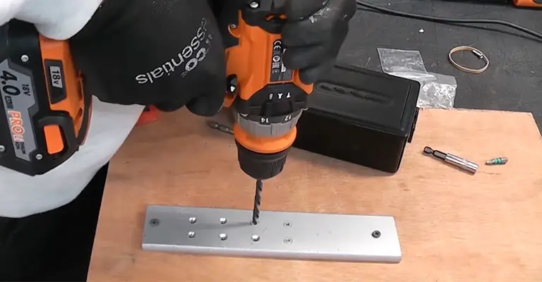 Removing a Phillips Head Screw