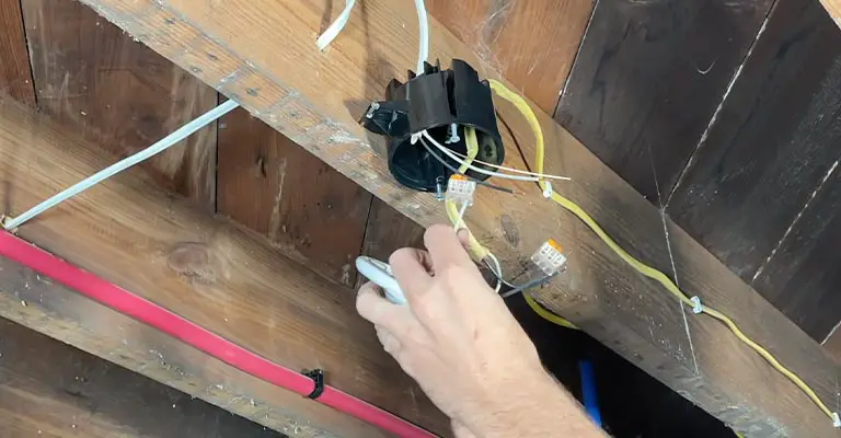 Wiring a 3-Wire Light to a 2-Wire Connection